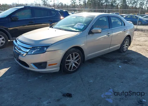 2010 Ford Fusion Sel z USA, uszkodzony, nr VIN 3FAHP0JG9AR421104